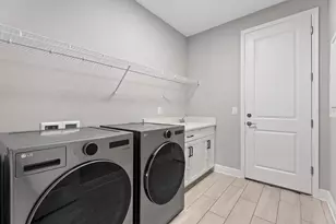 17668 Savory Mist Cir, Bradenton, FL 34211 - Photo 27
