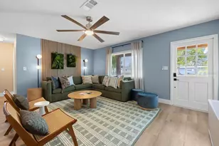 2902 23rd Ave W, Bradenton, FL 34205 - Photo 3