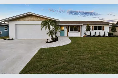 2902 23rd Avenue W, Bradenton, FL 34205 - Photo 1