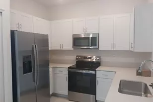 8607 Tropical Aire Ln, Parrish, FL 34219 - Photo 3