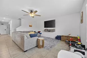 10022 Rose Petal Pl, Riverview, FL 33578 - Photo 11
