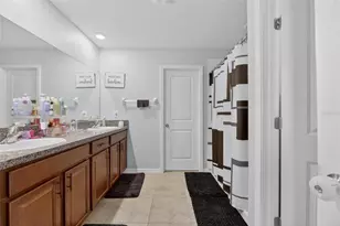 10022 Rose Petal Pl, Riverview, FL 33578 - Photo 27