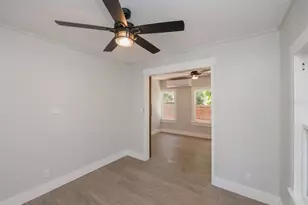 1230 35th St, Sarasota, FL 34234 - Photo 15