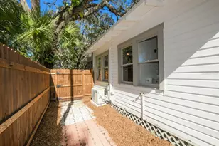 1230 35th St, Sarasota, FL 34234 - Photo 37