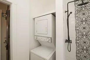 1230 35th St, Sarasota, FL 34234 - Photo 27
