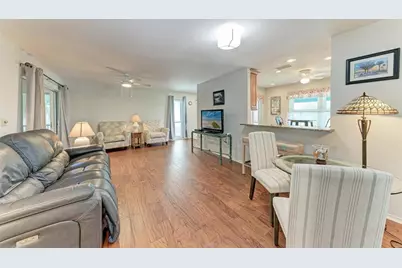 309 108th Street W #309, Bradenton, FL 34209 - Photo 9