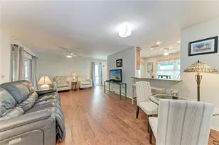 309 108th St W, Bradenton, FL 34209 - Photo 9