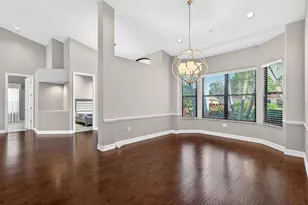8455 Woodbriar Dr, Sarasota, FL 34238 - Photo 11