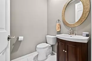 8455 Woodbriar Dr, Sarasota, FL 34238 - Photo 39