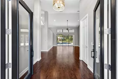 8455 Woodbriar Drive, Sarasota, FL 34238 - Photo 15