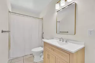 516 Laurel Rd W, Nokomis, FL 34275 - Photo 23