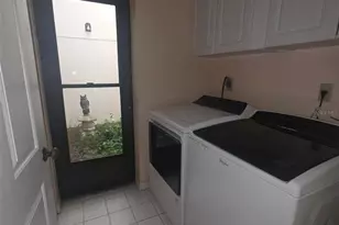 2321 Harbour Oaks Dr, Longboat Key, FL 34228 - Photo 29