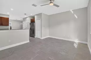 968 NE Trailside Run, Port Saint Lucie, FL 34983 - Photo 9