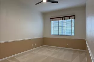 880 Chalmers Dr, Venice, FL 34293 - Photo 15