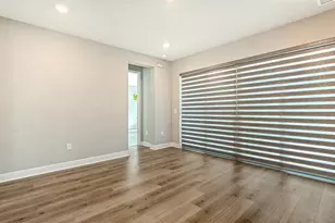 2546 Fireflag Ln, Sarasota, FL 34232 - Photo 21