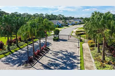 2546 Fireflag Lane, Sarasota, FL 34232 - Photo 5
