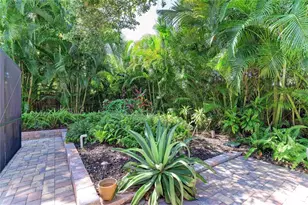 1214 21st St W, Bradenton, FL 34205 - Photo 45