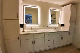19 Whispering Sands Dr, Sarasota, FL 34242 - Photo 25