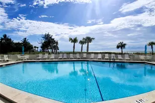 19 Whispering Sands Dr, Sarasota, FL 34242 - Photo 11