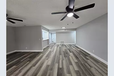 1720 Glenhouse Drive #328, Sarasota, FL 34231 - Photo 7