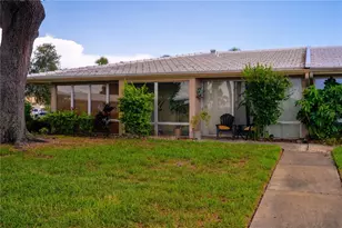 3289 Fairhaven Ln, Sarasota, FL 34239 - Photo 19