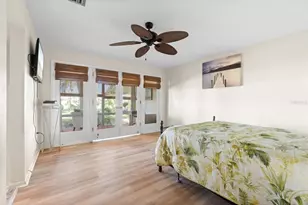 3289 Fairhaven Ln, Sarasota, FL 34239 - Photo 11