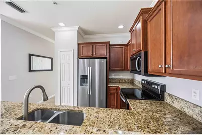 7927 Limestone Lane #13-203, Sarasota, FL 34233 - Photo 11