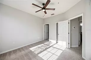 7927 Limestone Ln, Sarasota, FL 34233 - Photo 19