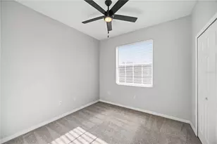 7927 Limestone Ln, Sarasota, FL 34233 - Photo 15