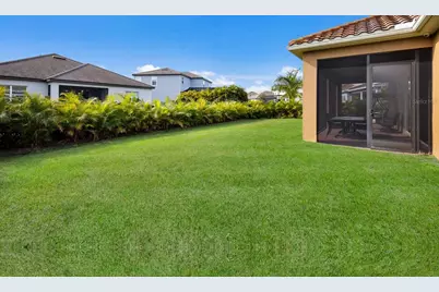 12132 Gannett Place, Lakewood Ranch, FL 34211 - Photo 37