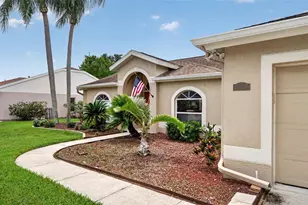 5924 Java Plum Ln, Bradenton, FL 34203 - Photo 3