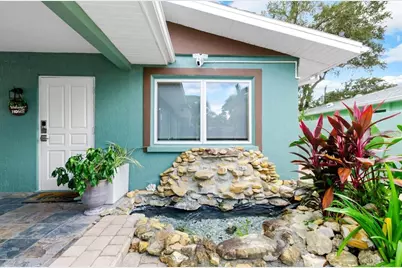 2598 Wood Street, Sarasota, FL 34237 - Photo 5