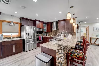 2598 Wood Street, Sarasota, FL 34237 - Photo 31