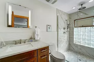 2598 Wood St, Sarasota, FL 34237 - Photo 29
