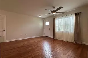 1915 51st Ave E, Bradenton, FL 34203 - Photo 9