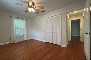 1915 51st Ave E, Bradenton, FL 34203 - Photo 17