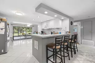 3031 Kirby Ln, Sarasota, FL 34234 - Photo 29