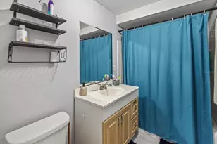 3031 Kirby Ln, Sarasota, FL 34234 - Photo 33