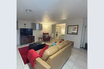 828 S Tuttle Avenue #B, Sarasota, FL 34237 - Photo 7