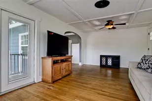 2914 9th Ave W, Bradenton, FL 34205 - Photo 9