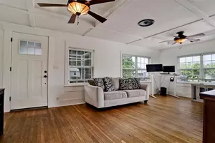 2914 9th Ave W, Bradenton, FL 34205 - Photo 11