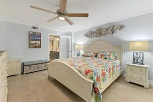 8776 Midnight Pass Rd, Sarasota, FL 34242 - Photo 17