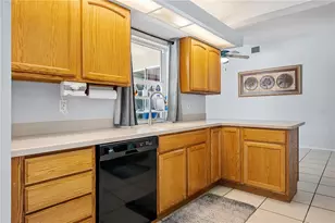 6305 61st St E, Palmetto, FL 34221 - Photo 23