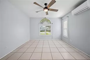 6305 61st St E, Palmetto, FL 34221 - Photo 17