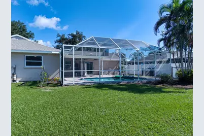 6305 61st Street E, Palmetto, FL 34221 - Photo 9