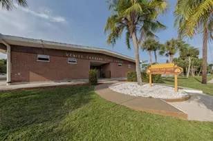 317 Hillview Rd, Venice, FL 34293 - Photo 33