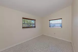 317 Hillview Rd, Venice, FL 34293 - Photo 25