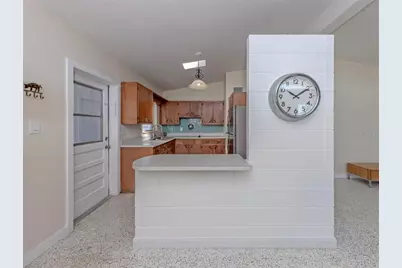 317 Hillview Road, Venice, FL 34293 - Photo 15