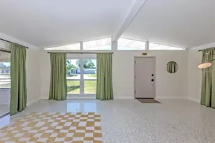 317 Hillview Rd, Venice, FL 34293 - Photo 5
