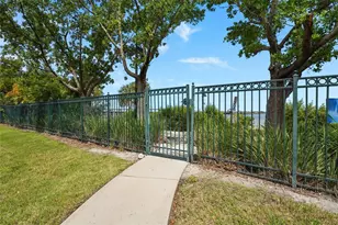 204 3rd St W, Bradenton, FL 34205 - Photo 57